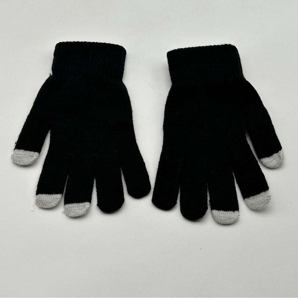 Metro by‎ T-Mobile touch sensitive gloves